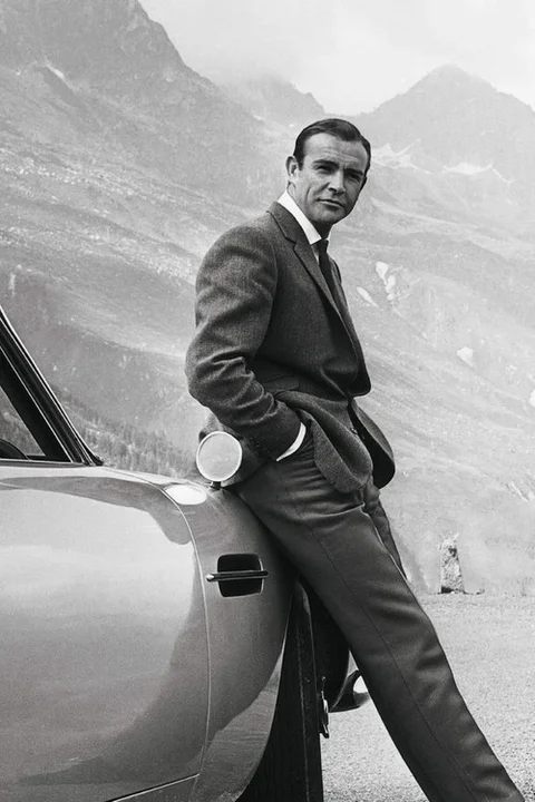 On Tour with the Aston Martin DB5